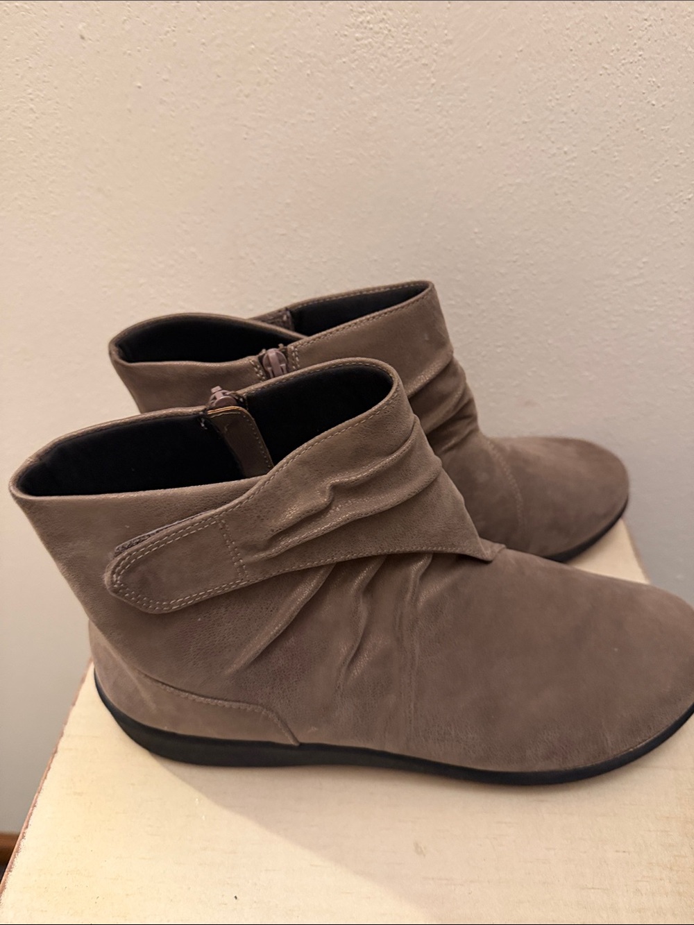 Cloudsteppers by Clarks Fold-Over Ankle Boots in Pewter